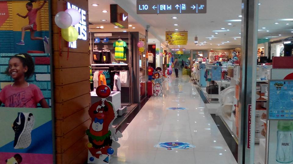 现在可以去深圳东门吗 2211480924.jpg