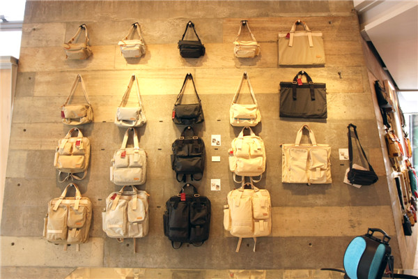 服装陈列金属架 超市端架陈列图片大全 品牌服