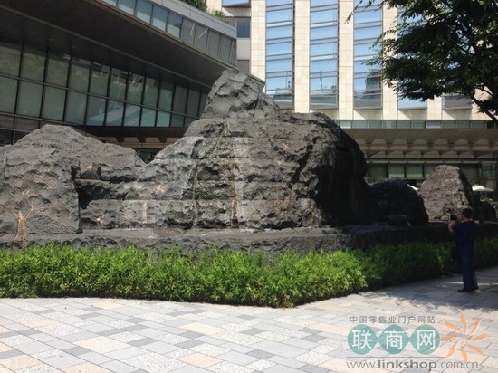 ����Ѳ�꣺������ľHills����ܷ���ȫ�ձ�